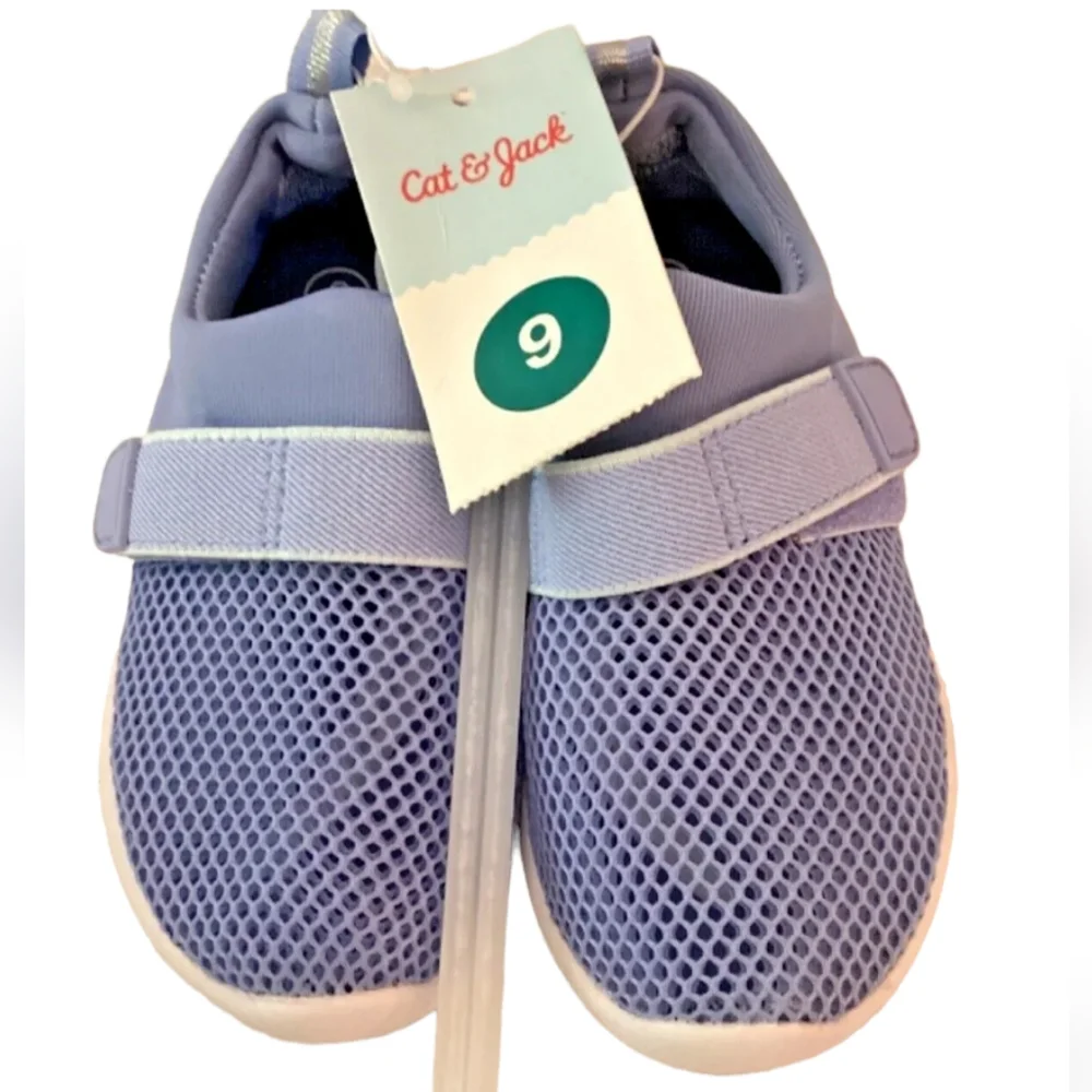 Cat & Jack Toddler Austen Apparel Water Shoes